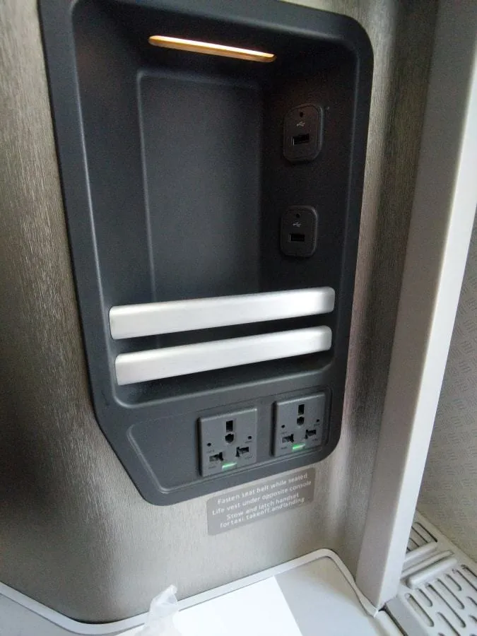 American Airlines 777 Lhr Lax007 Min