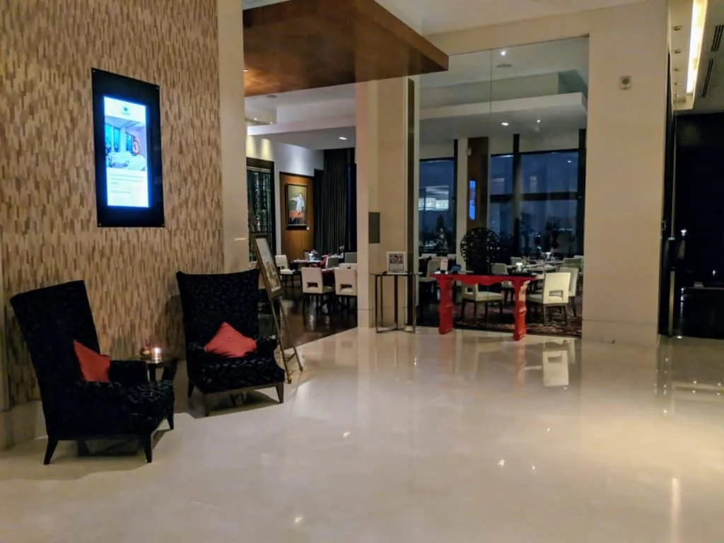 St Regis Bangkok reception and restaurants level