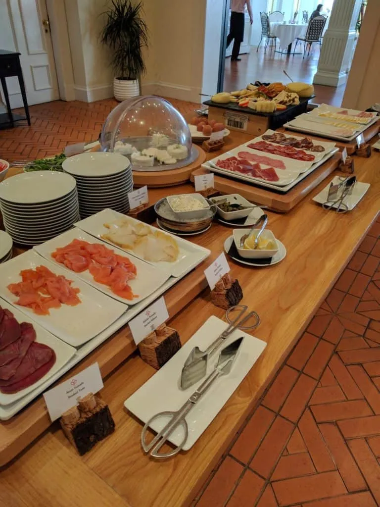 Hotel Review The Yeatman Porto 002