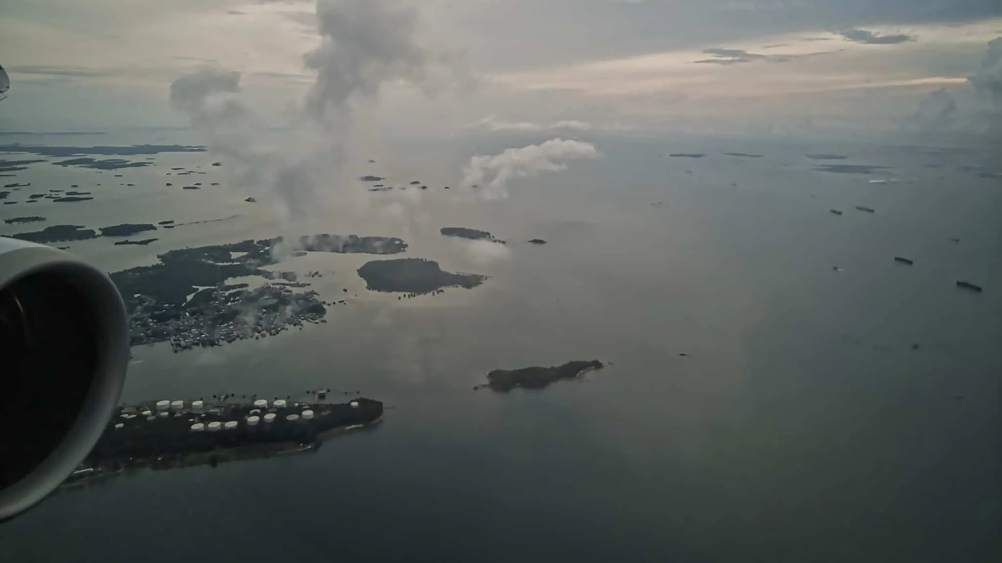 Review: Finnair New Business Class (A350) from Helsinki to Singapore