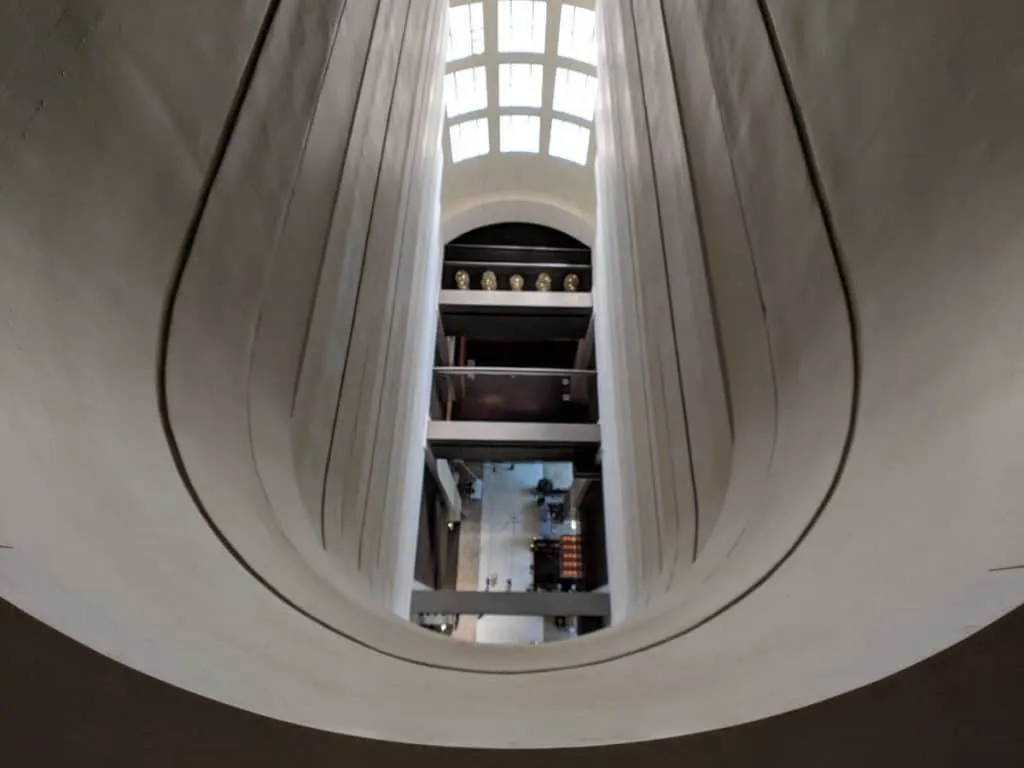 Millennium-Hilton-Bangkok-lobby-above