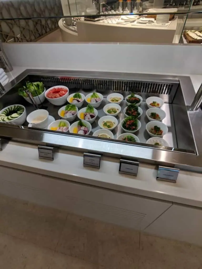 Qatar Airways Business Class Lounge in Bangkok