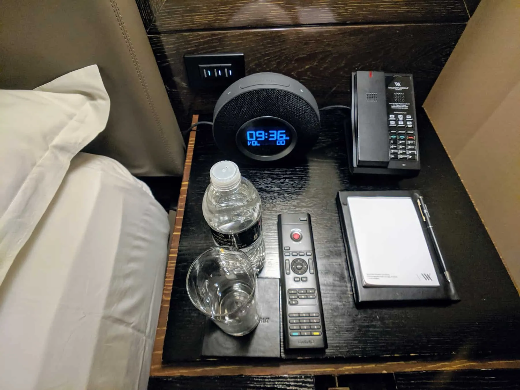 Waldorf Astoria Las Vegas Junior Suite 009